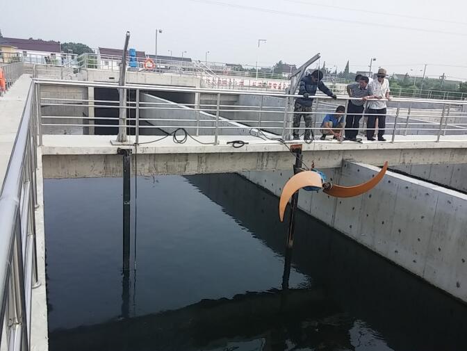 潛水推進器